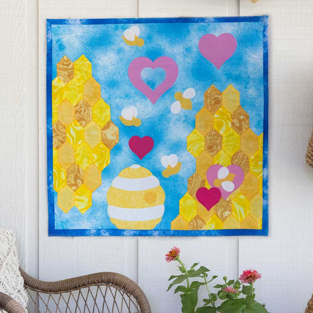 GO! Sweet Bee Wall Hanging Pattern
